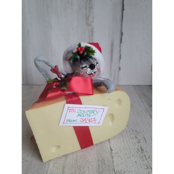 Annalee 1992 country mouse Wedge cheese doll Society xmas - Picture 2 of 8